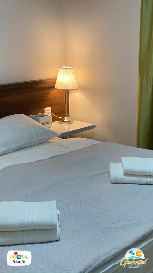 Gabrijel Apartments Makarska 1 Exteriér fotografie