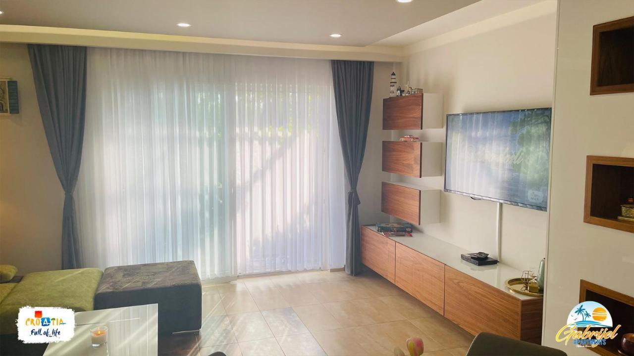 Gabrijel Apartments Makarska 1 Exteriér fotografie