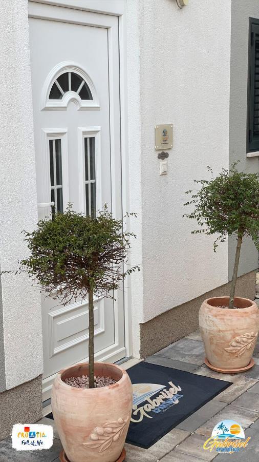 Gabrijel Apartments Makarska 1 Exteriér fotografie
